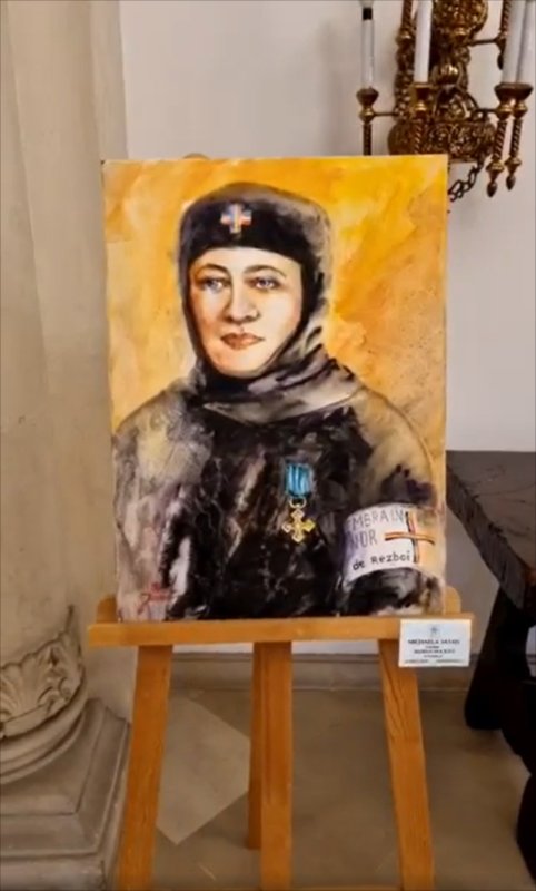 Monahia Mina — Mixed media painting by Michaela Iatan